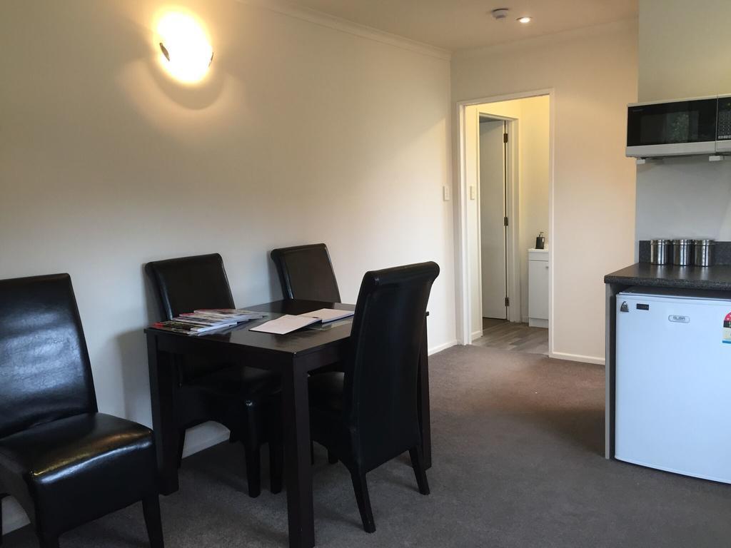 Good Life Apartment Kurow Buitenkant foto